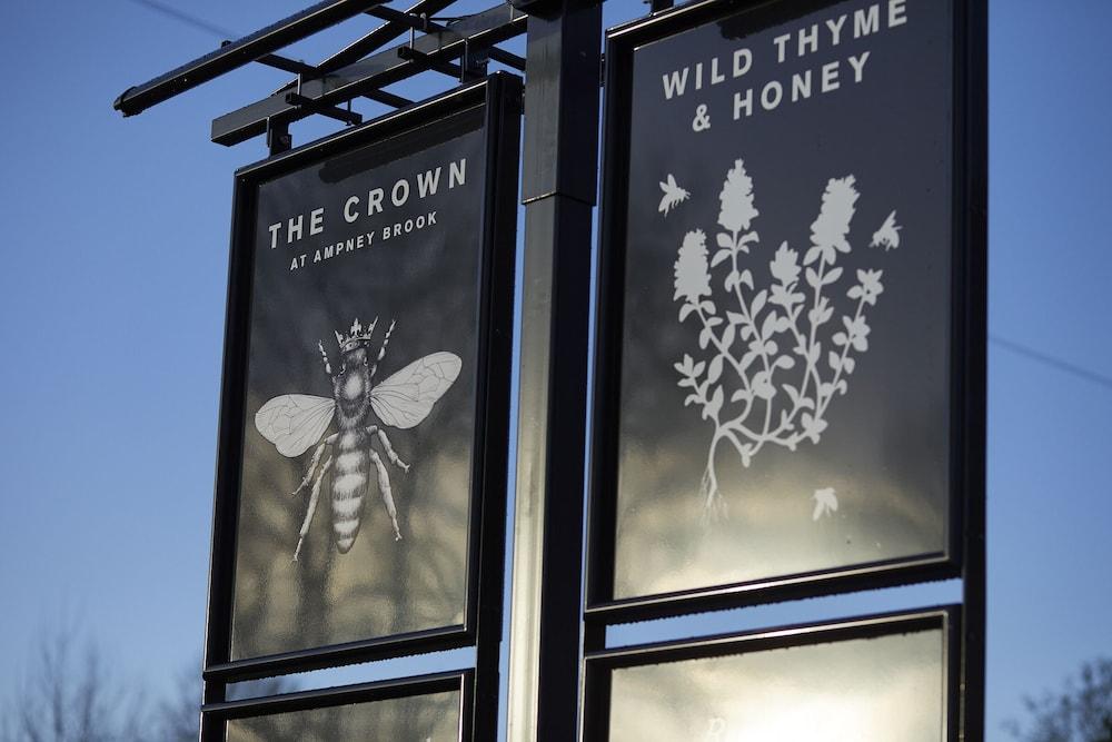 The Crown Of Crucis Country Inn And Hotel Cirencester Exteriér fotografie